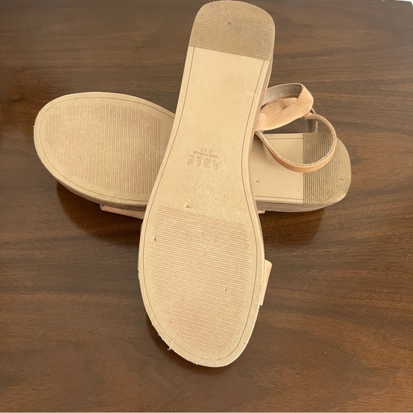 ABLE Larissa Leather Platform Sandals Vachetta Beige w Buckle Strappy Shoes Sz 6 - Picture 8 of 9
